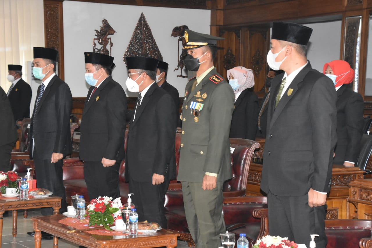 Danrem 073/Makutarama Hadiri Rapat Paripurna Istimewa DPRD Kota Salatiga